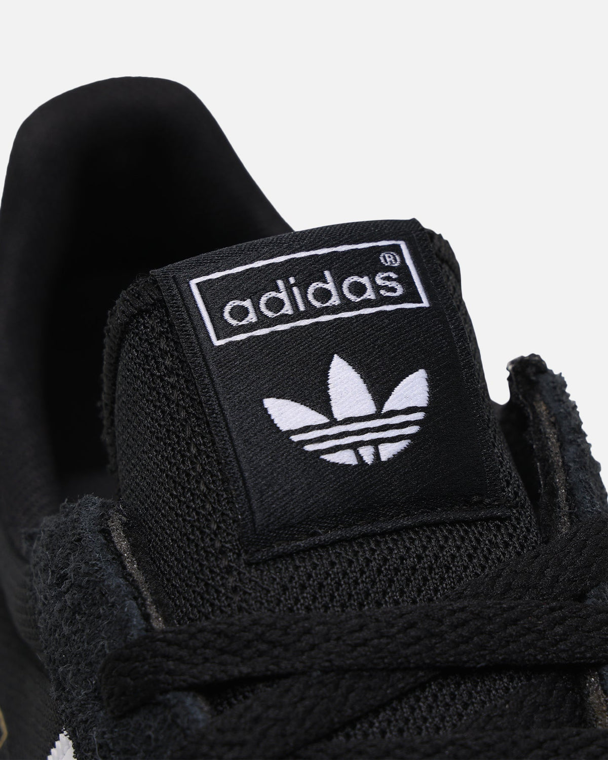 Best-Selling Adidas R71 Black/White