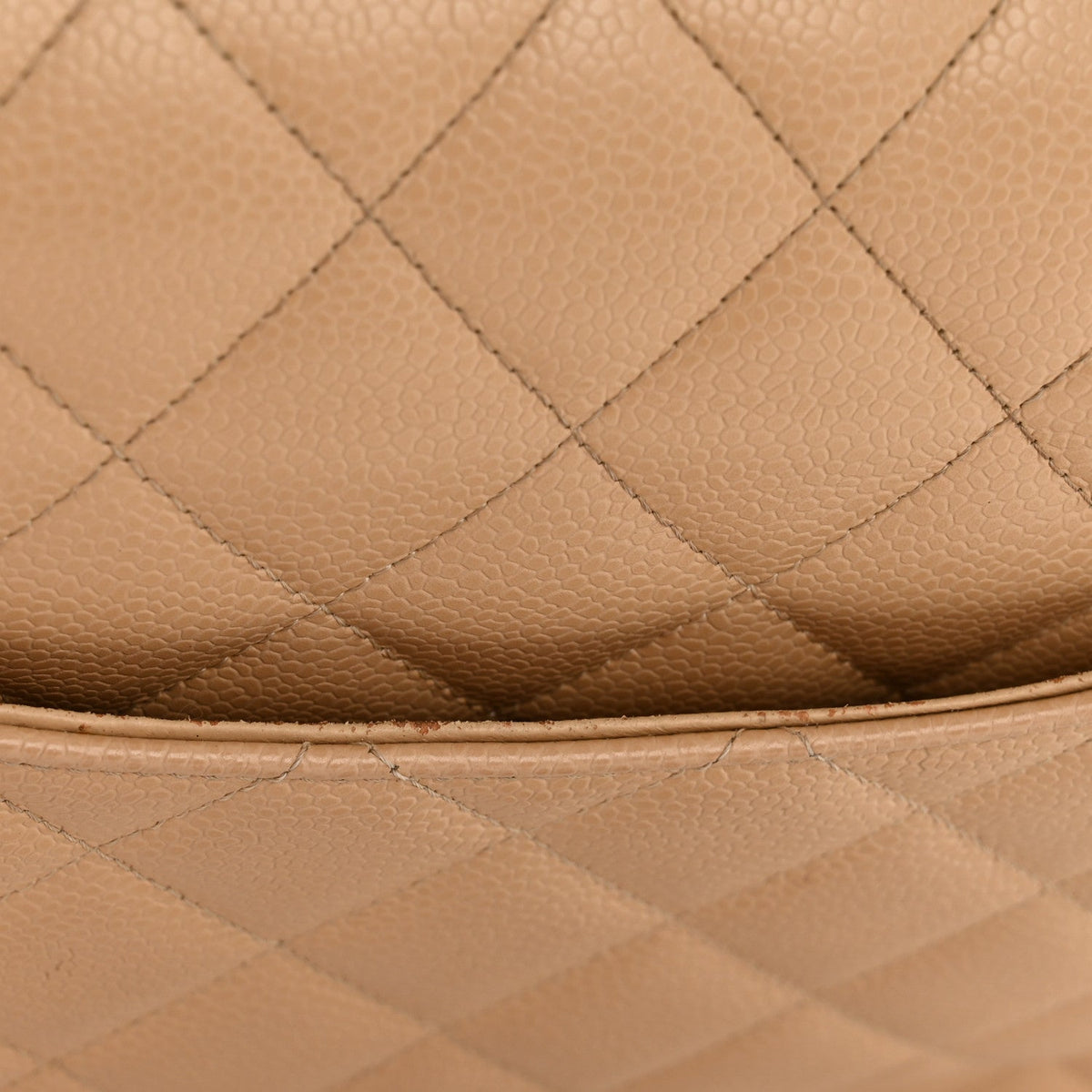 Caviar Quilted Jumbo Double Flap Beige Clair At My store