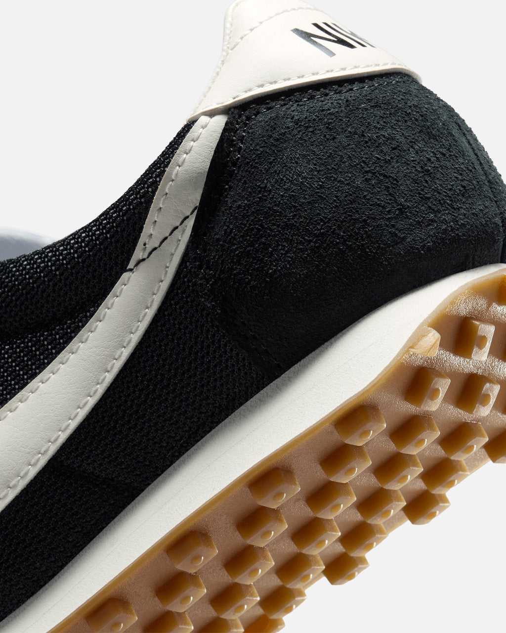 Top Seller Nike Women's LD-1000 Black/White