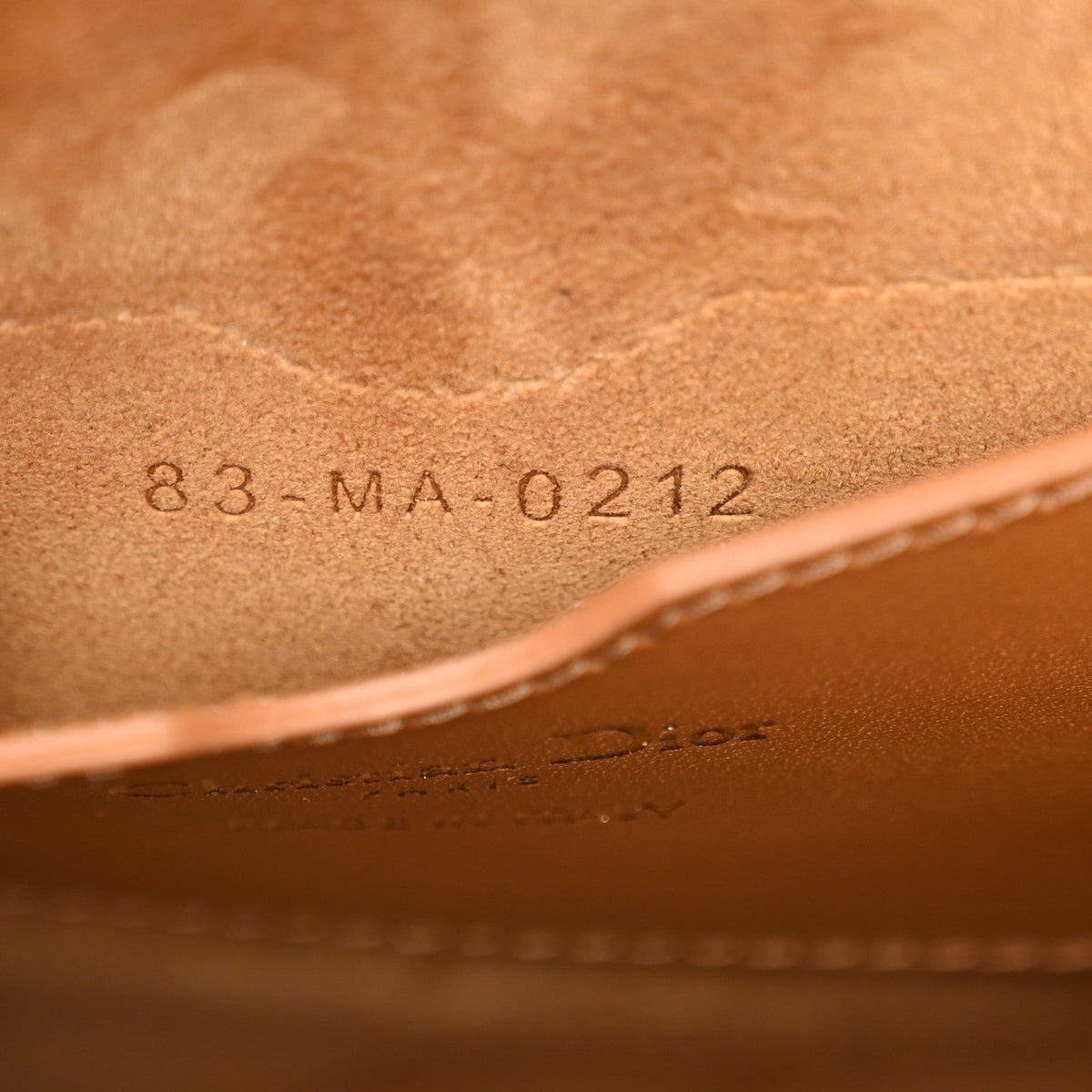 Box Calfskin Medium Bobby Flap Camel AT My store
