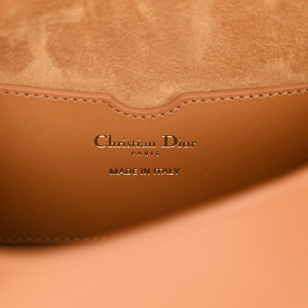 Box Calfskin Medium Bobby Flap Camel AT My store