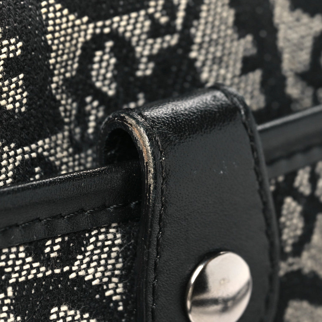 Monogram Messenger Black AT My store