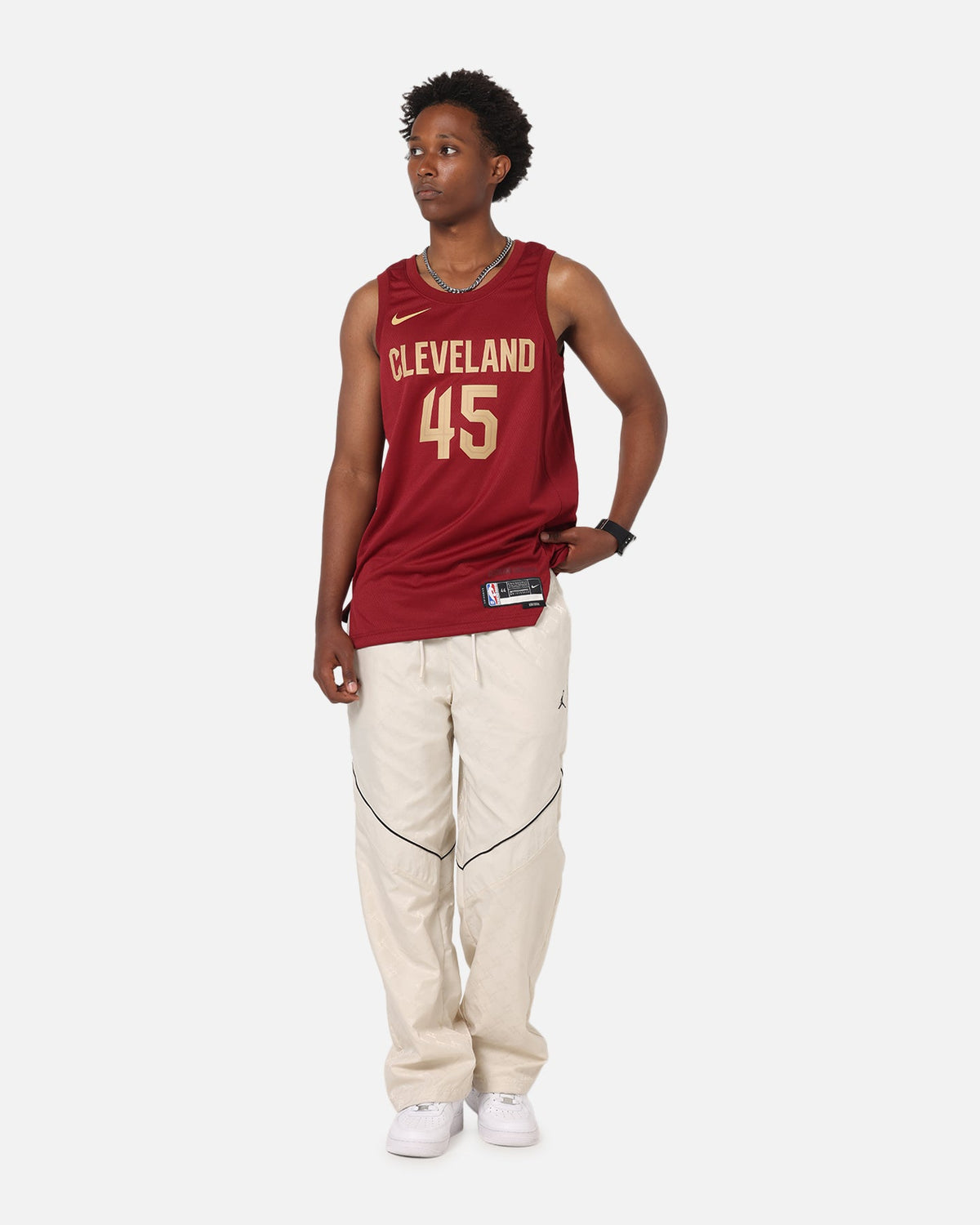 Top Seller Nike Donovan Mitchell Cleveland Cavaliers #45 Icon Edition 2022/23 Nike Dri-Fit NBA Swingman Jersey Team Red