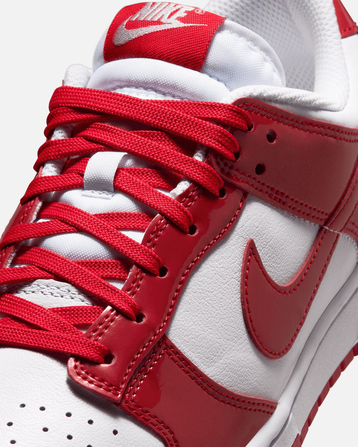 Top Seller Nike Women's Dunk Low SE White/University Red