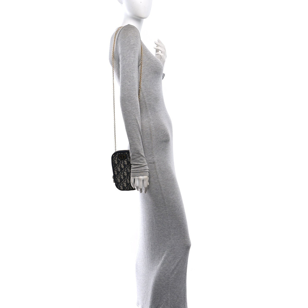 Oblique 30 Montaigne Phone Holder Blue AT My store