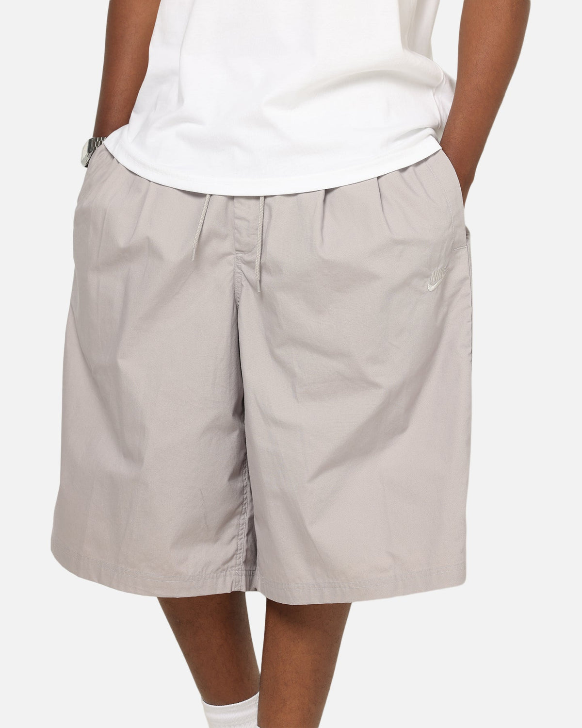 Top Seller Nike Club Sheoul Oversized Shorts College Grey