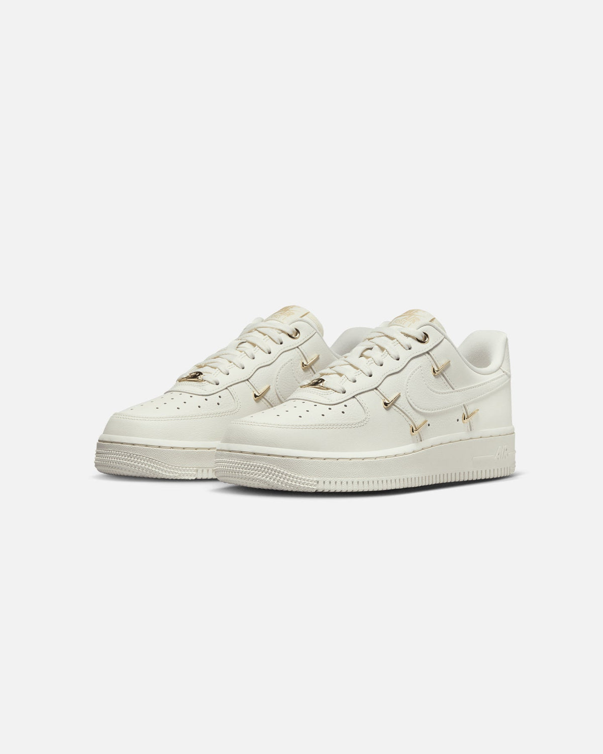 Top Seller Nike Women's Air Force 1 '07 LX Sail/Sail
