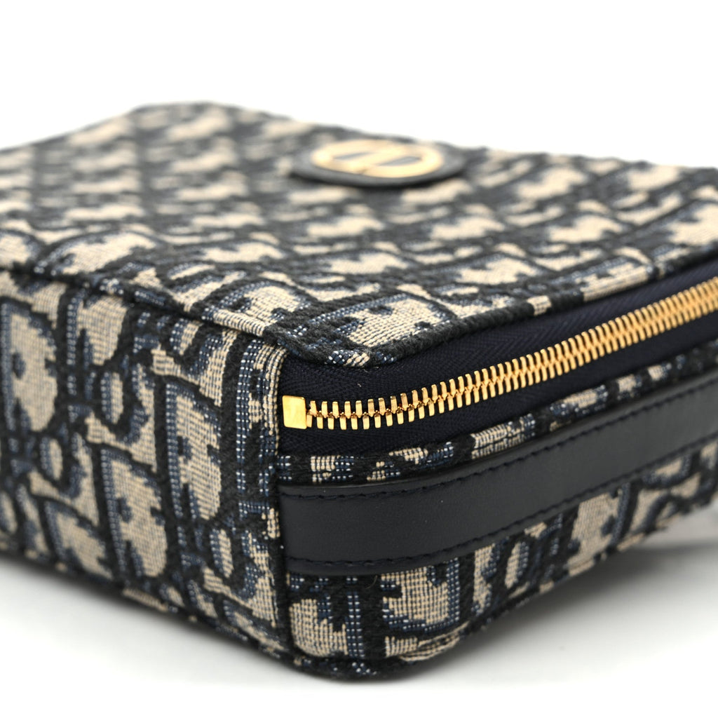 Oblique 30 Montaigne Top Handle Box Bag Blue AT My store