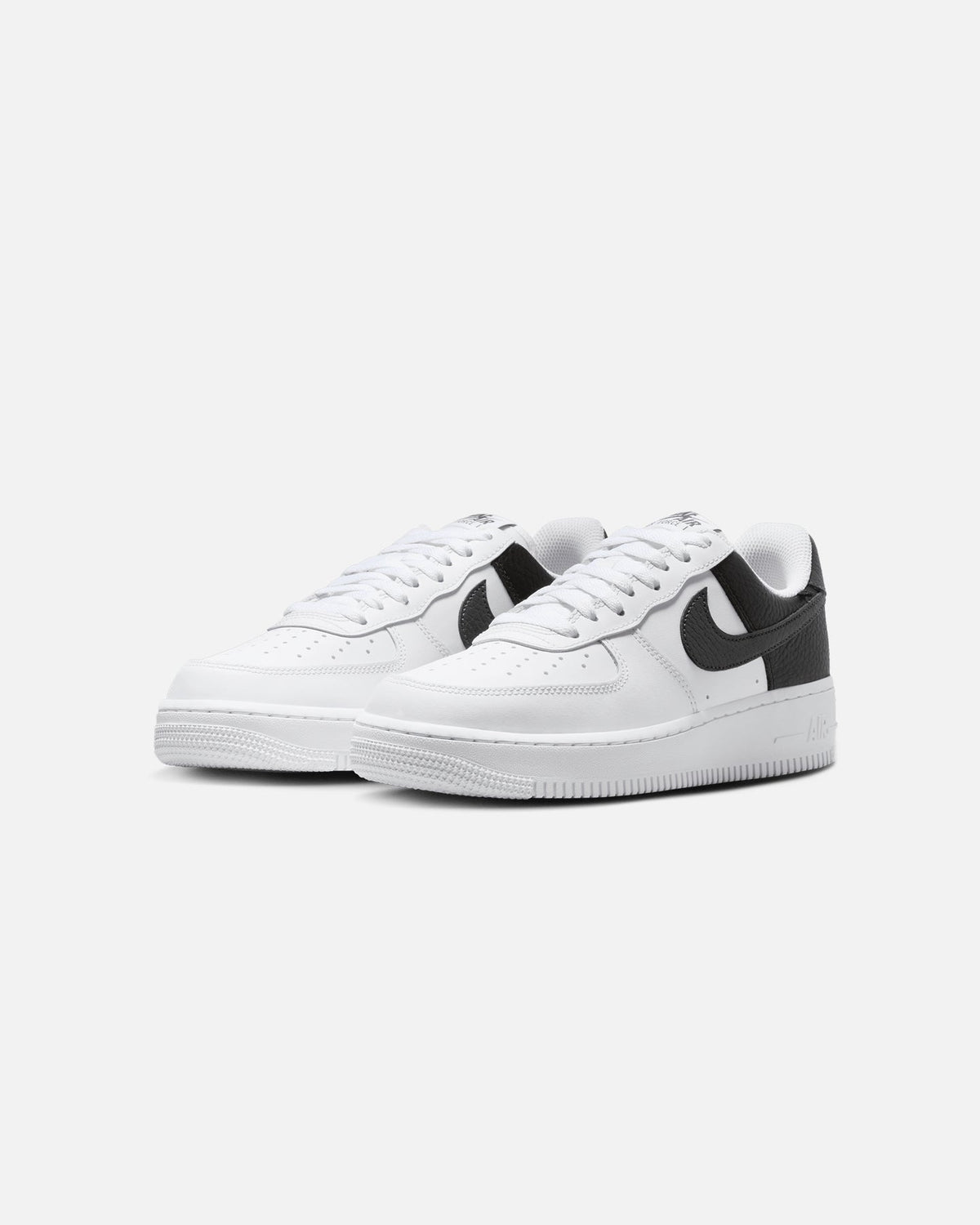 Top Seller Nike Women's Air Force 1 '07 Black/White
