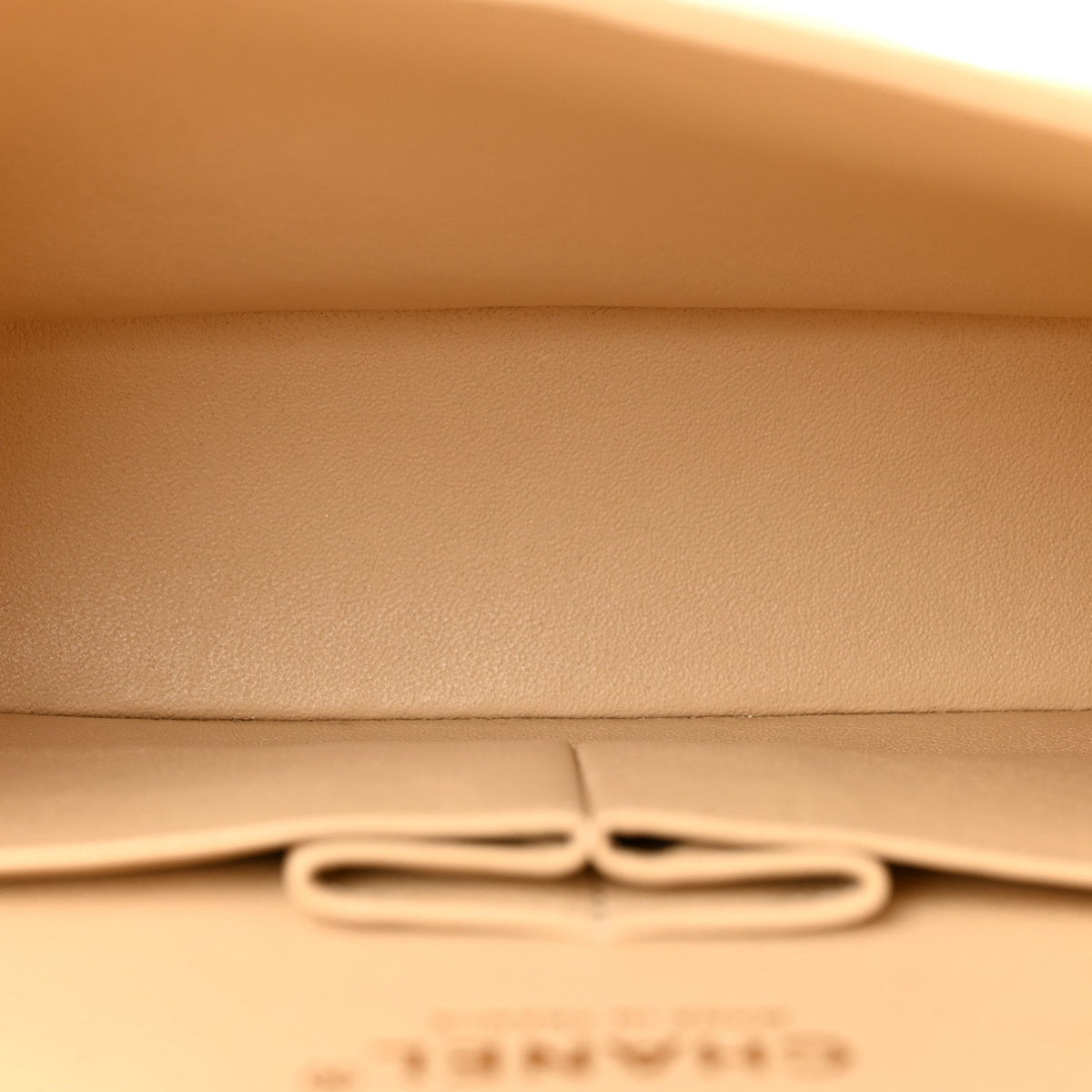 Caviar Quilted Medium Double Flap Beige At My store