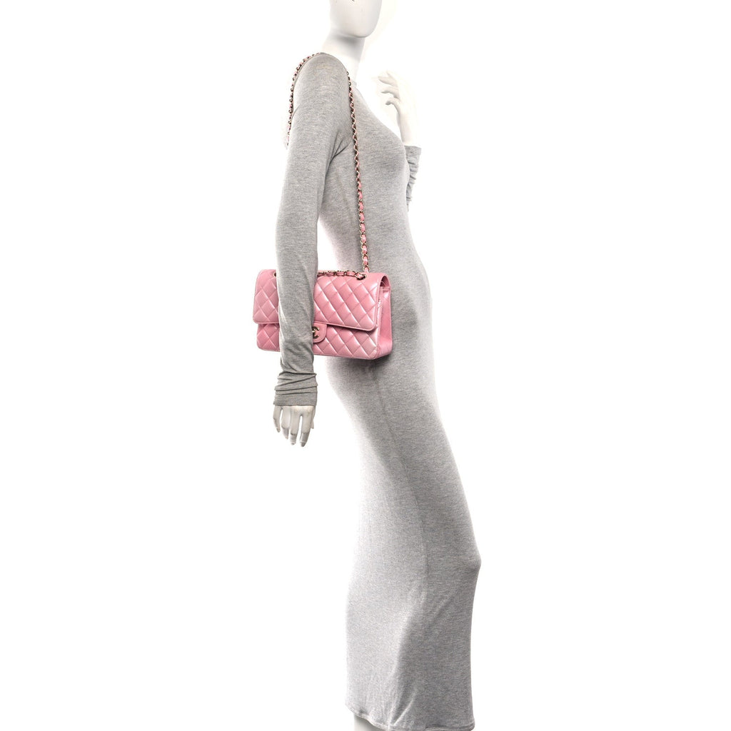 Iridescent Caviar Quilted Medium Double Flap Rose Pink At My store