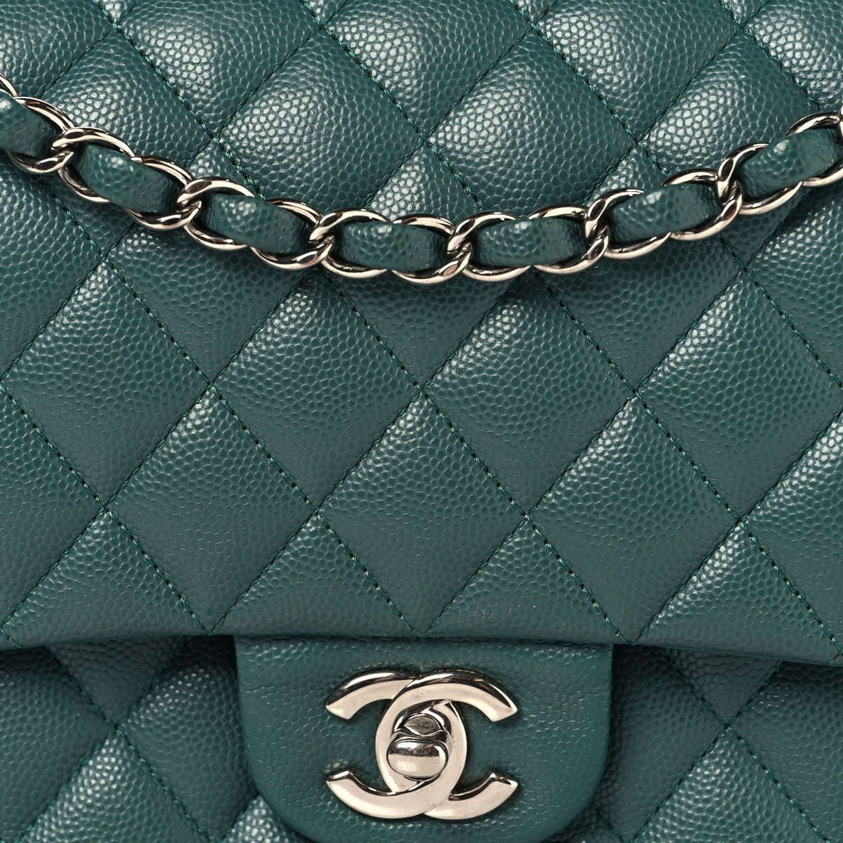 Caviar Quilted Medium Double Flap Green At My store