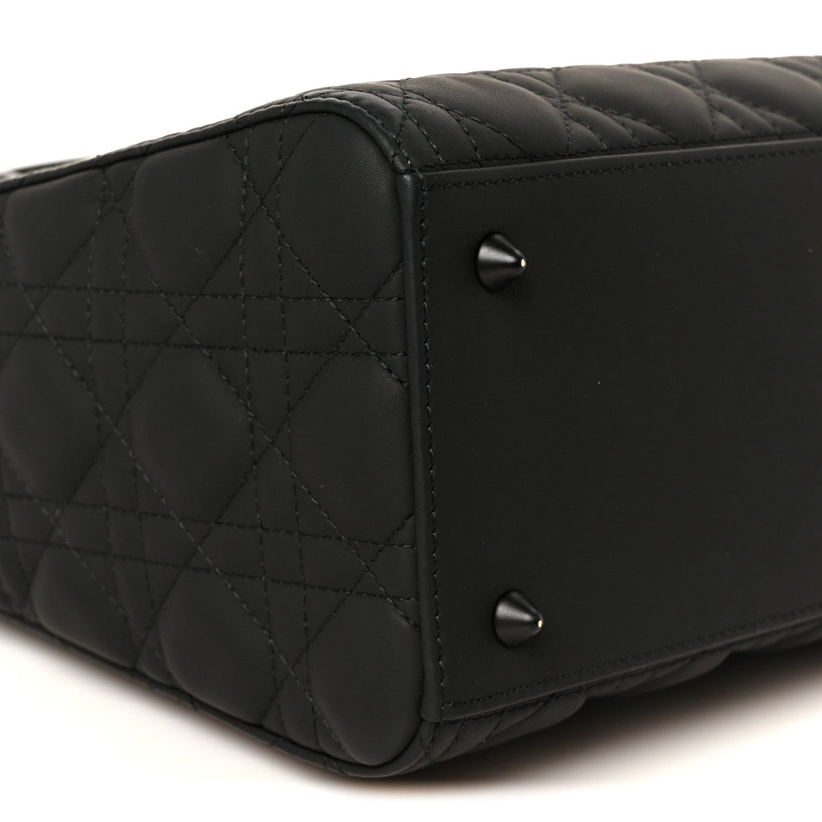 Ultra Matte Calfskin Cannage Medium Lady Dior Black AT My store