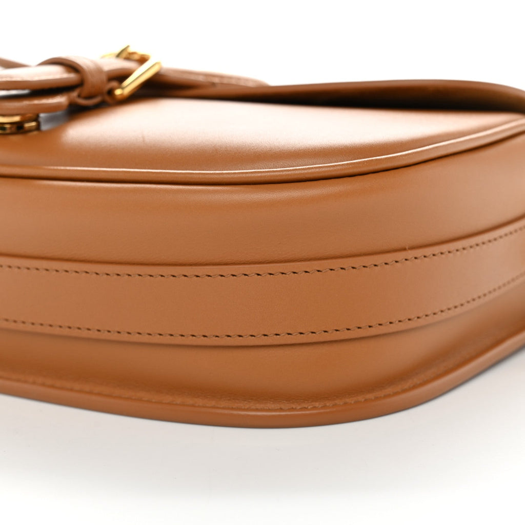 Box Calfskin Medium Bobby Flap Camel AT My store