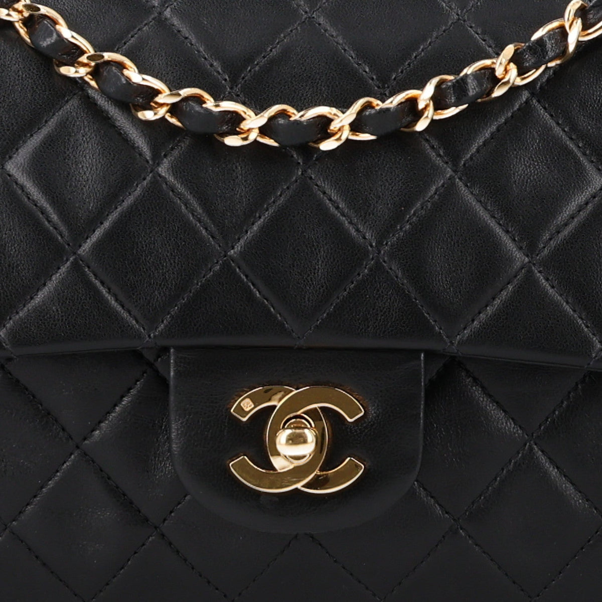 Lambskin Quilted Medium Double Flap Black At My store