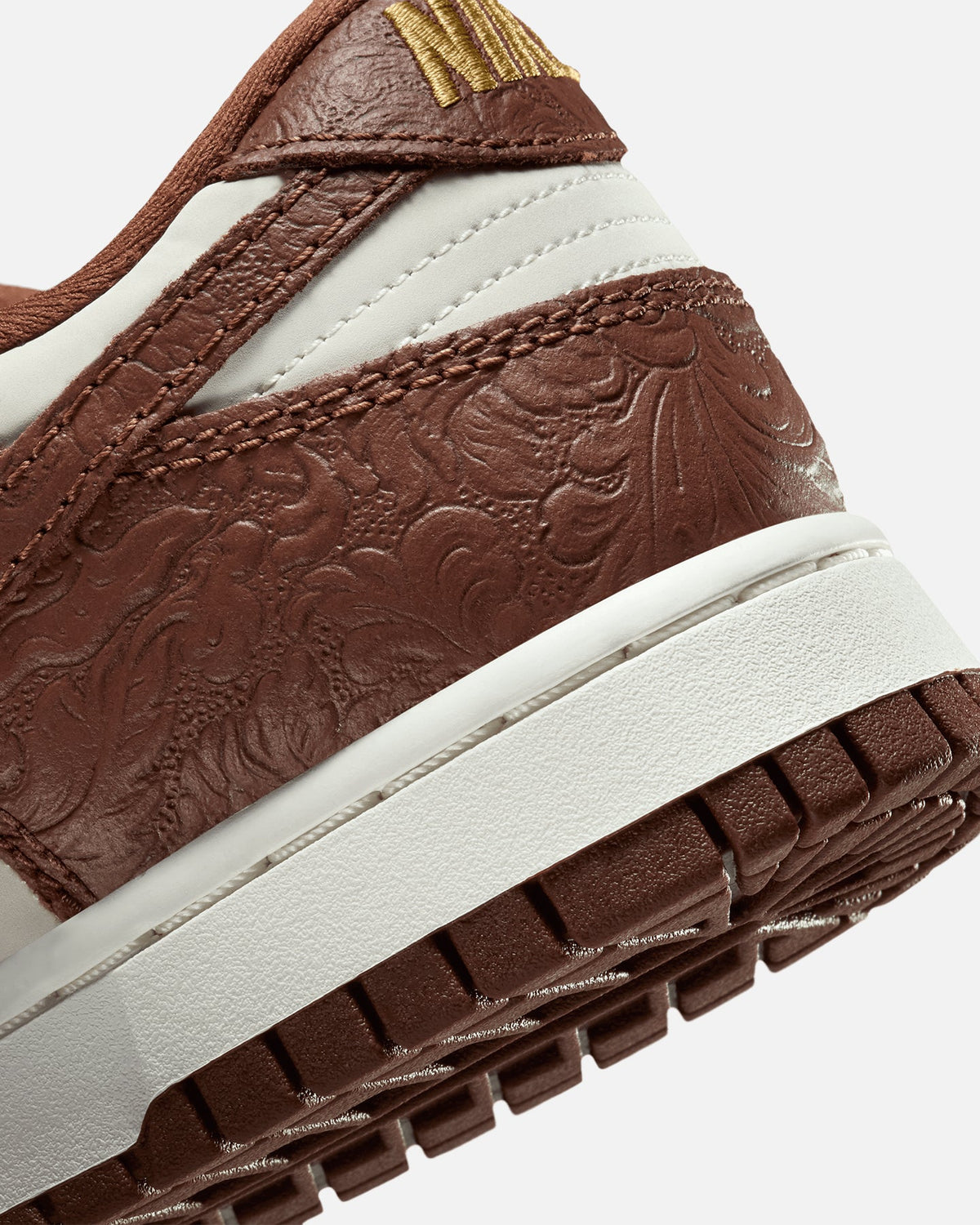 Top Seller Nike Women's Dunk Low Sail