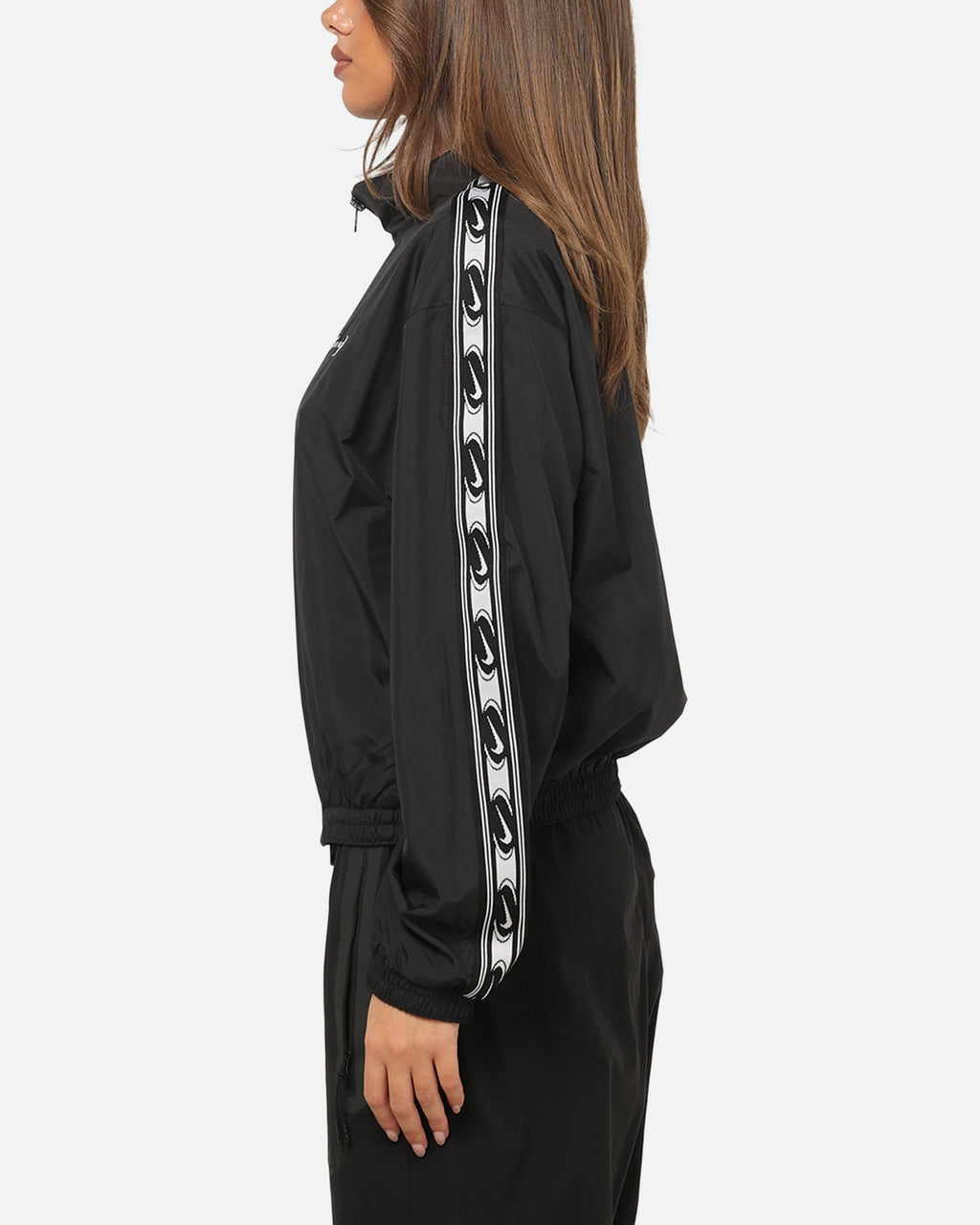 Top Seller Nike Women's Sportswear Classic Loose Woven Jacket Black/Sail