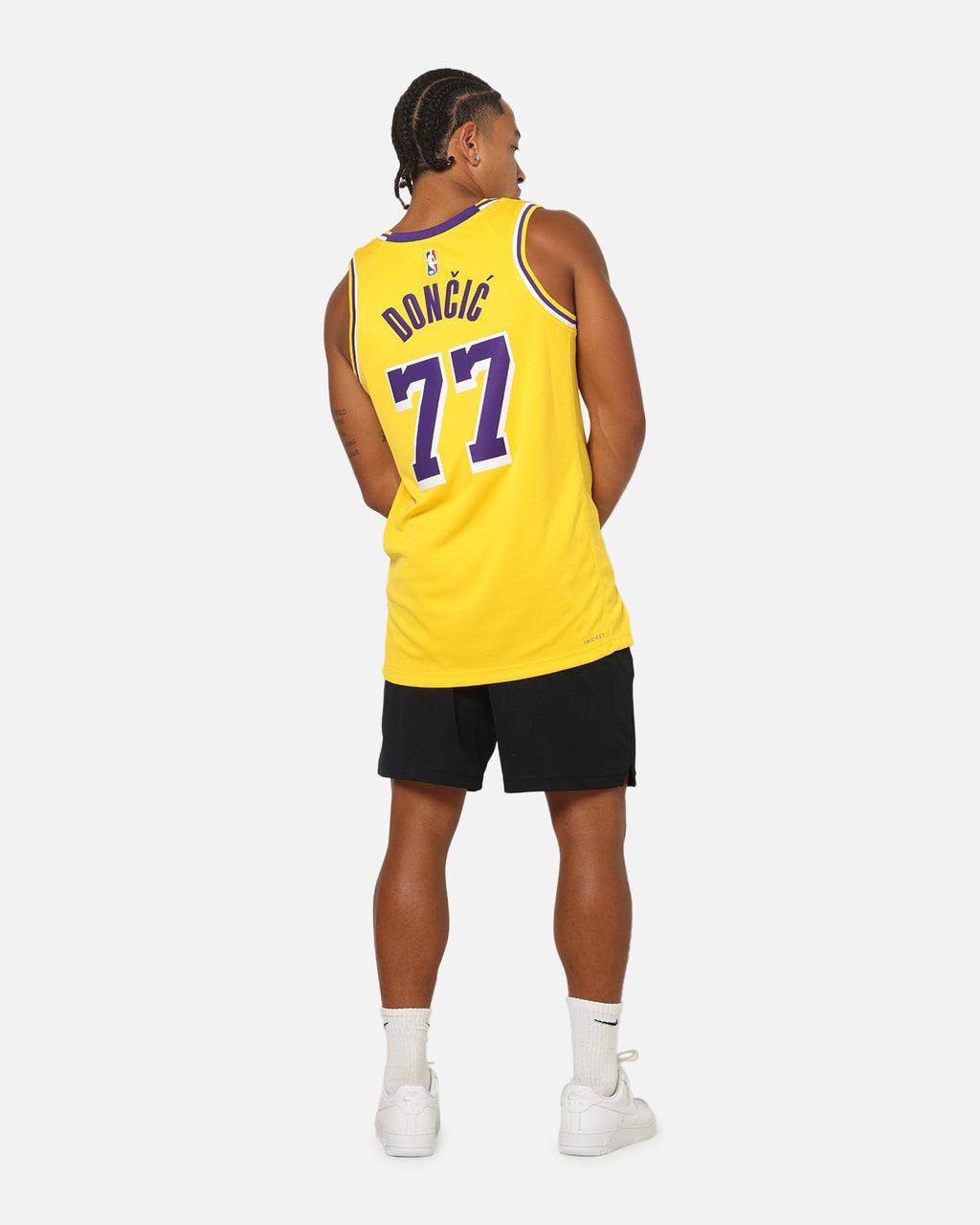 Top Seller Nike Luka Doncic Los Angeles Lakers #77 Icon Edition 2022/23 Nike Dri-Fit NBA Swingman Jersey Amarillo/Doncic