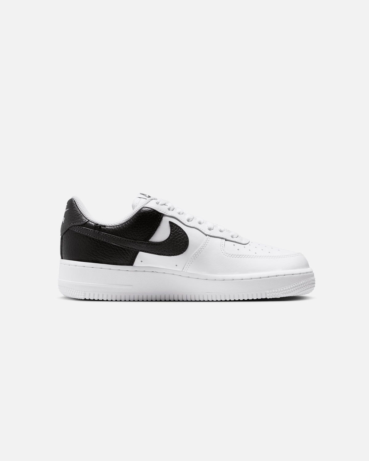 Top Seller Nike Women's Air Force 1 '07 Black/White