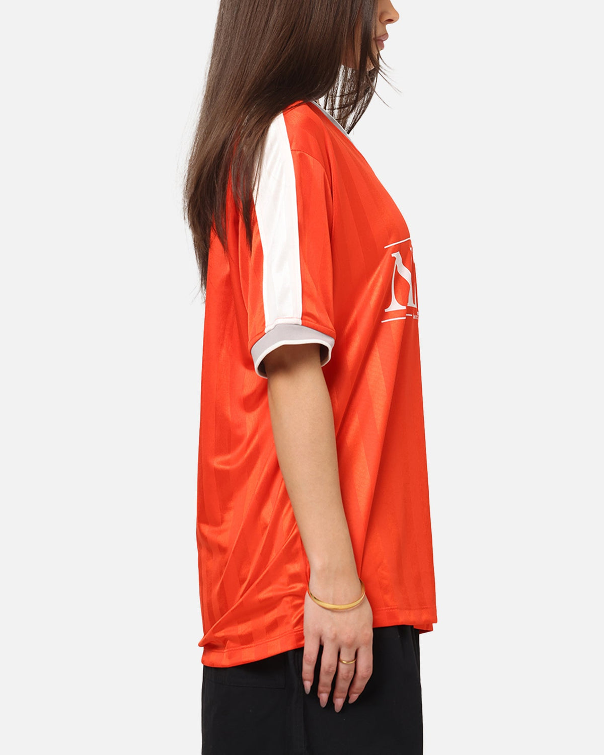 Top Seller Nike Women's Sportswear V-Neck Jersey T-Shirt Picante Red/Sail