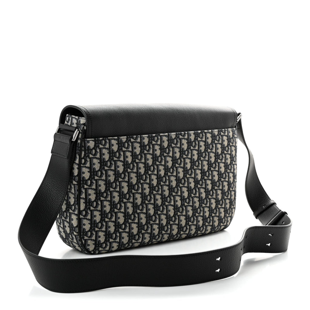 Grained Calfskin Oblique Large Saddle Messenger Black AT My store