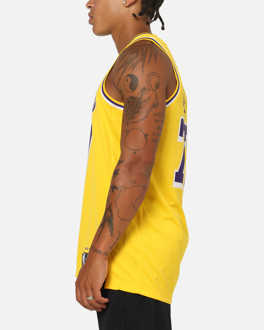 Top Seller Nike Luka Doncic Los Angeles Lakers #77 Icon Edition 2022/23 Nike Dri-Fit NBA Swingman Jersey Amarillo/Doncic