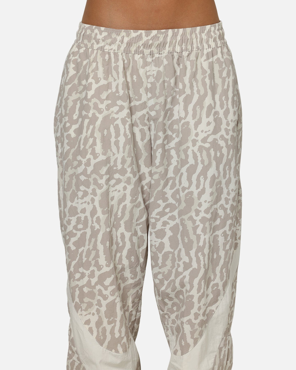Top Seller Nike Women's Sportswear Woven Printed Pants Leopard/White