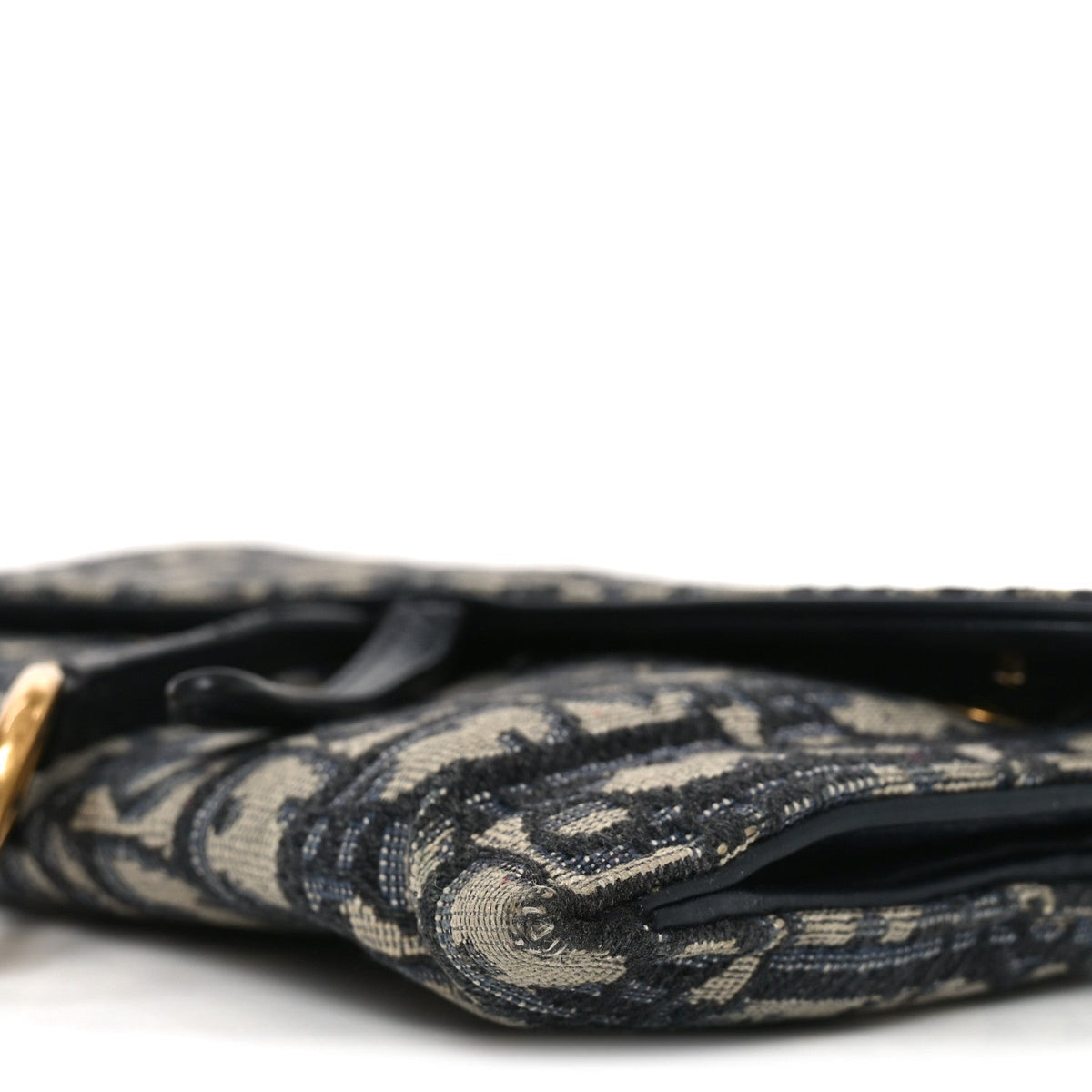 Oblique Small Saddle Chain Pouch Blue AT My store