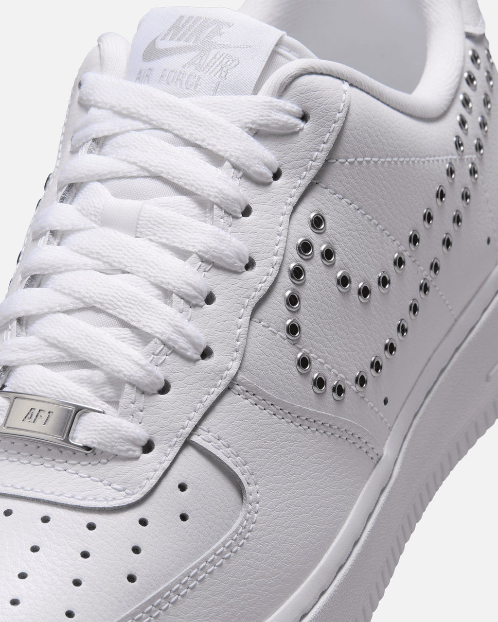 Top Seller Nike Women's Air Force 1 '07 LV8