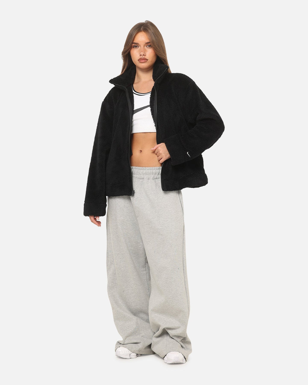 Top Seller Nike Women's Sportswear Essential High-Pile Fleece Jacket Black/Sail