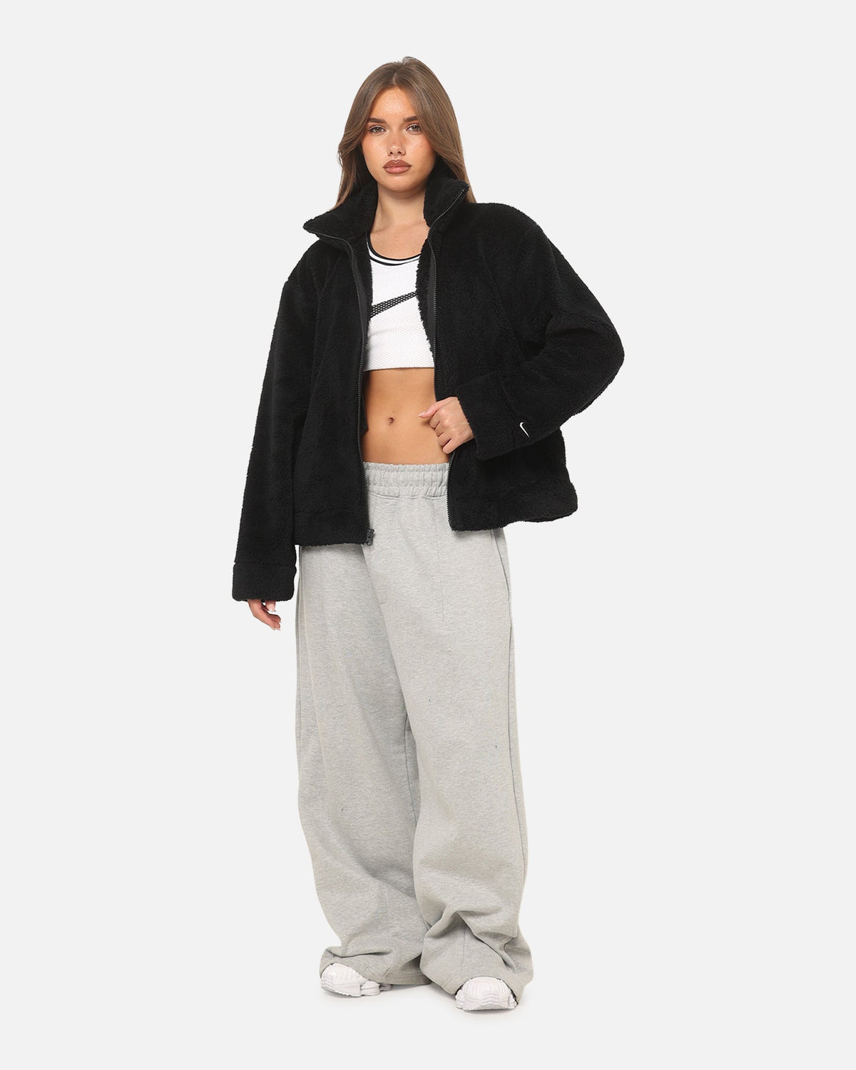 Top Seller Nike Women's Sportswear Essential High-Pile Fleece Jacket Black/Sail