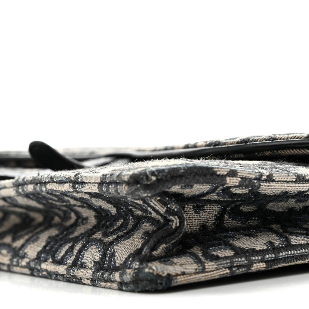 Oblique Saddle Chain Pouch Blue AT My store