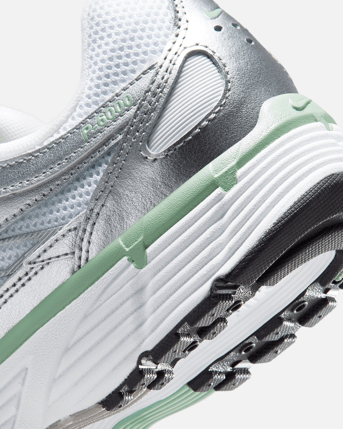 Top Seller Nike Women's P-6000 Metallic Silver