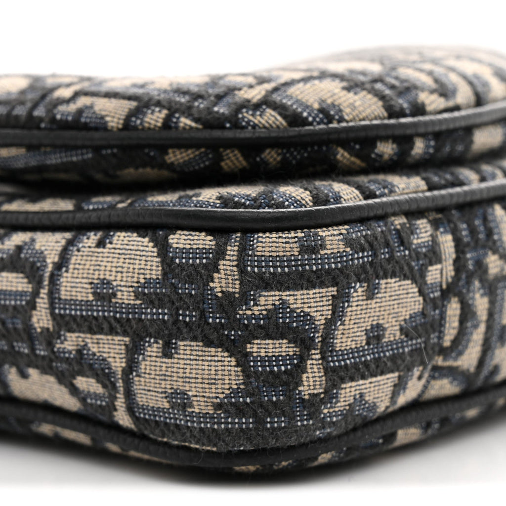 Oblique Saddle Triple Pouch Navy Blue AT My store