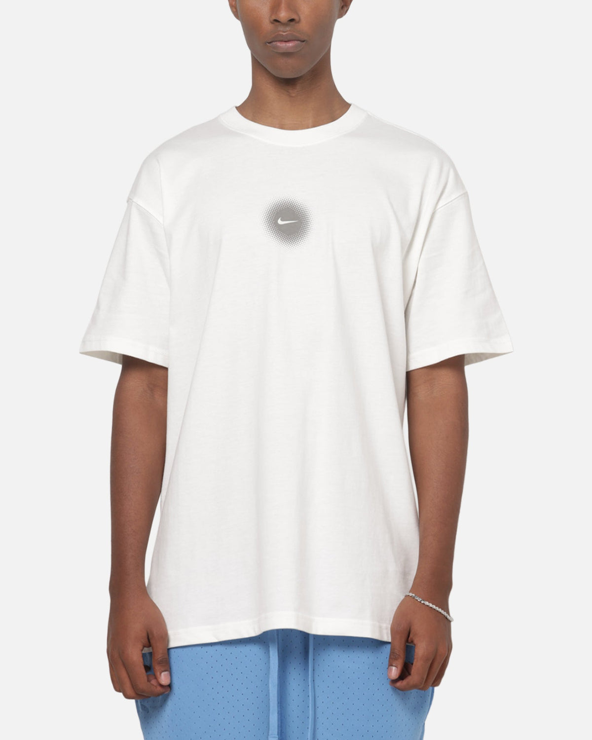 Top Seller Nike Sportswear Loose World T-Shirt Sail