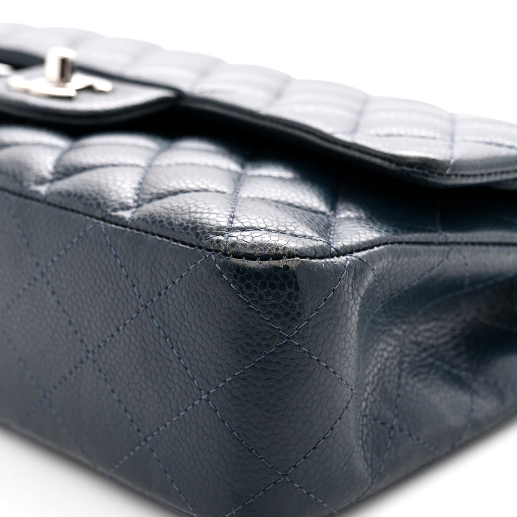 Caviar Quilted Medium Double Flap Navy At My store