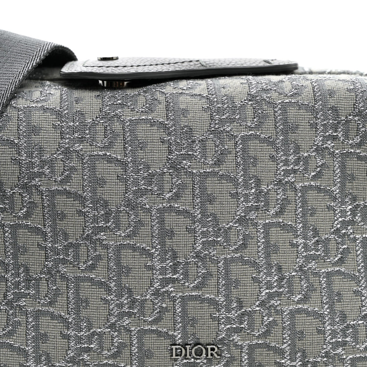 Oblique Jacquard Lingot 22 Bag Silver AT My store