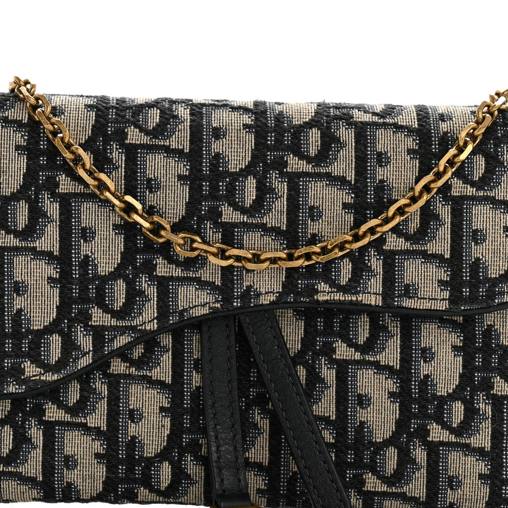 Oblique Saddle Chain Long Wallet Blue AT My store