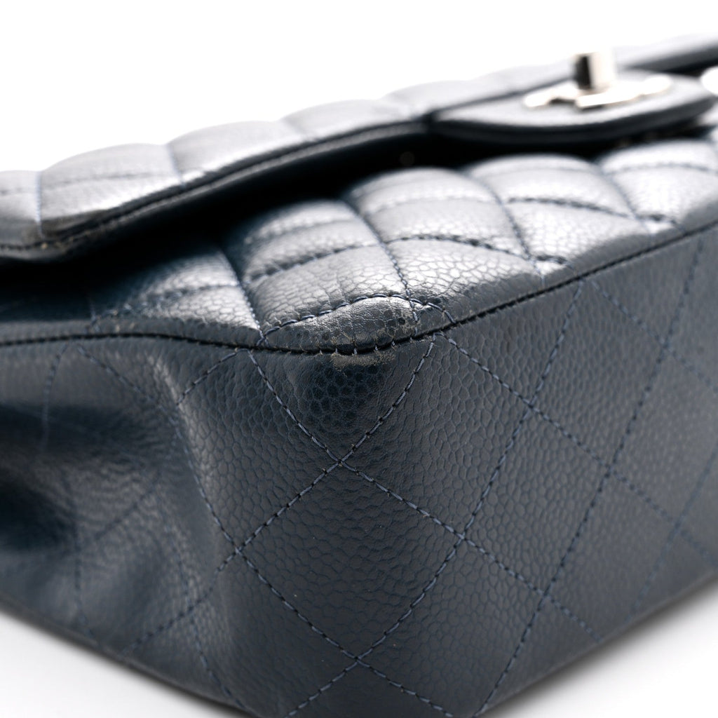 Caviar Quilted Medium Double Flap Navy At My store