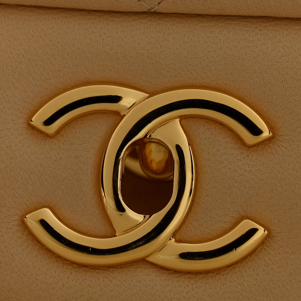 Lambskin Quilted Jumbo Double Flap Light Beige At My store