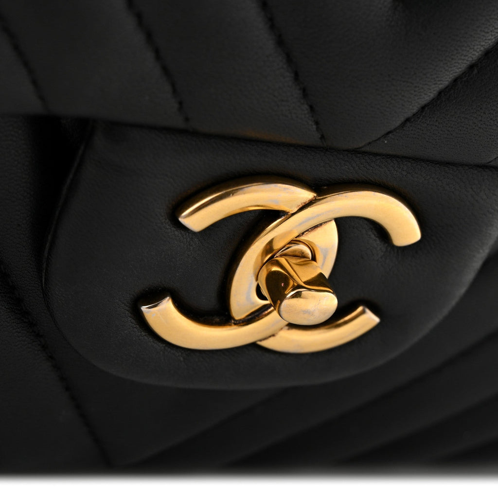 Lambskin Chevron Quilted Maxi Double Flap Black At My store