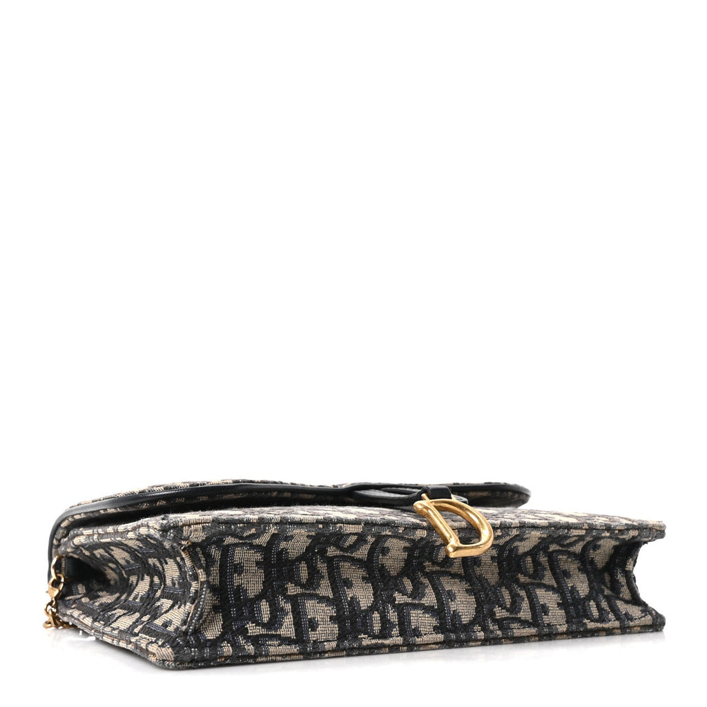 Oblique Saddle Chain Pouch Blue AT My store