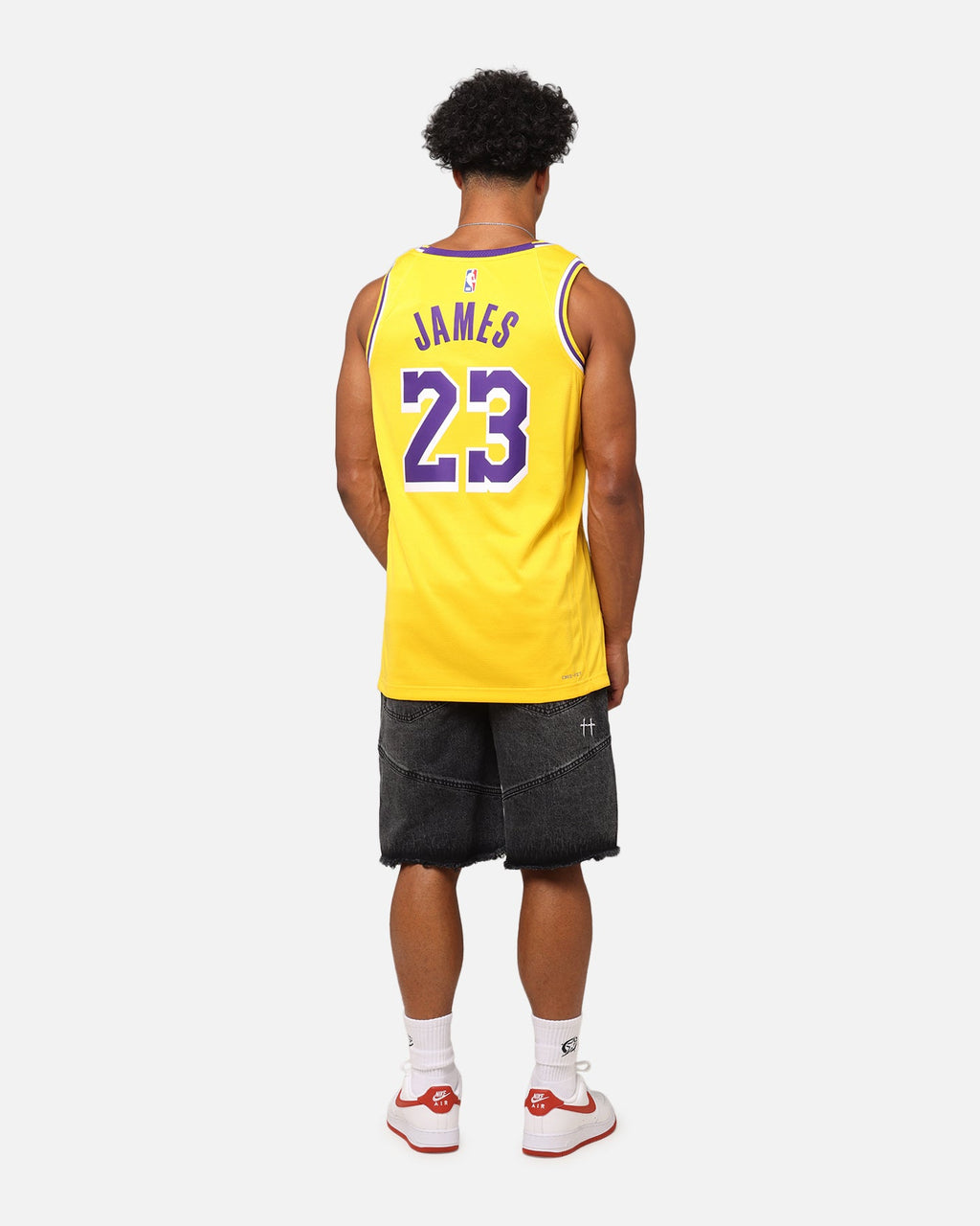 Top Seller Nike Los Angeles Lakers Lebron James Dri-FIT Swingman Jersey Amarillo