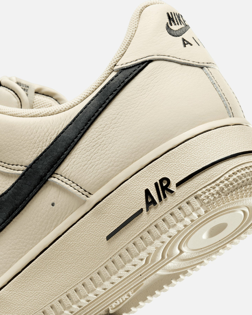 Top Seller Nike Air Force 1 '07 LV8 Light Khaki