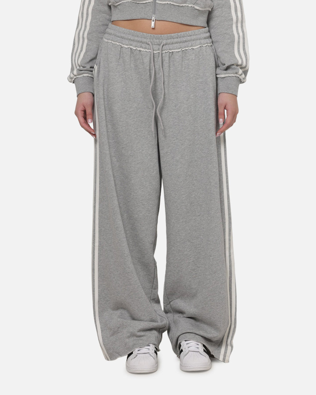 Best-Selling Adidas Women's Graphic Loose Sweat Pants Medium Grey Heather