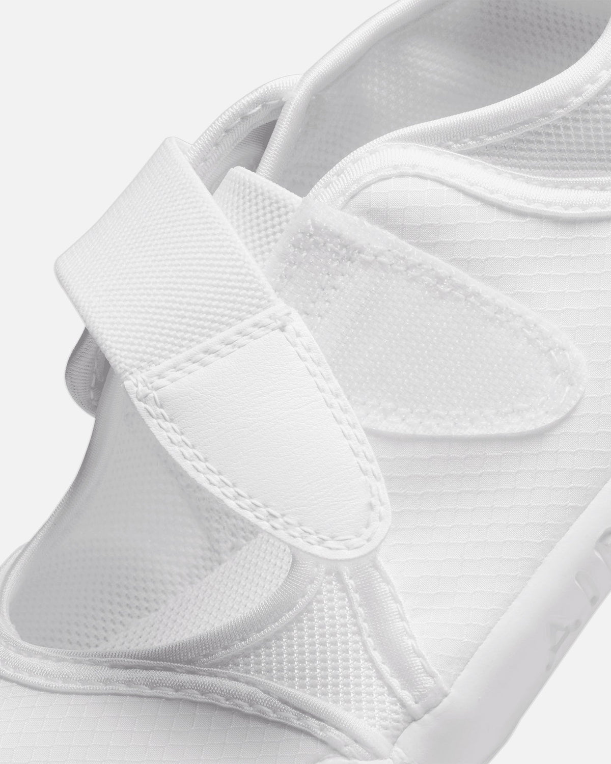 Top Seller Nike Women's Air Rift Breathe White/White