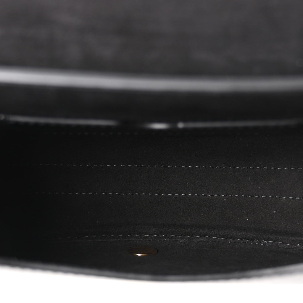 Box Calfskin Medium Bobby Flap Black AT My store