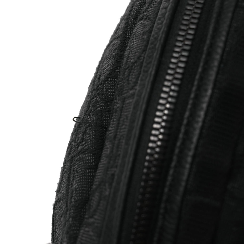 Grained Calfskin Oblique Scarab Sling Bag Black AT My store