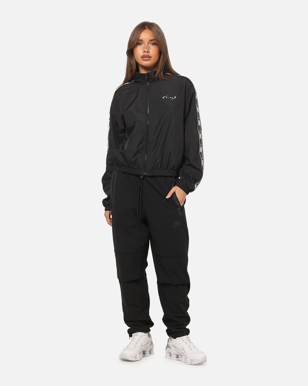 Top Seller Nike Women's Sportswear Classic Loose Woven Jacket Black/Sail