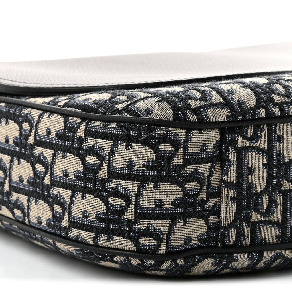 Grained Calfskin Oblique Large Saddle Messenger Black AT My store